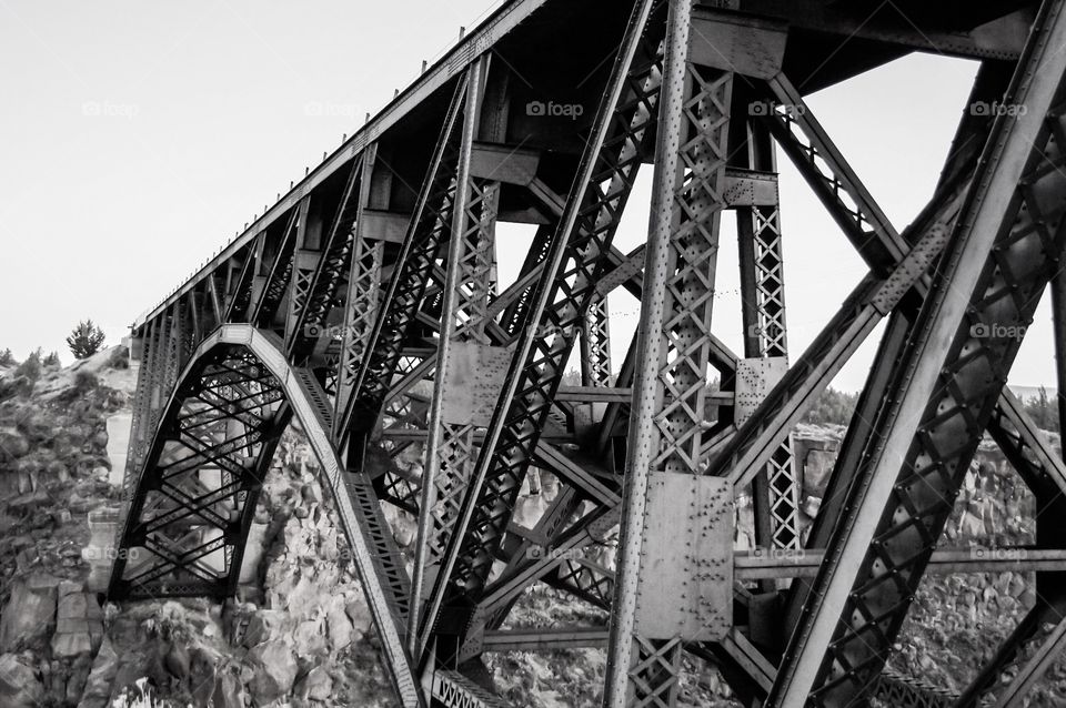 Steel bridge over a gorge in central Oregon