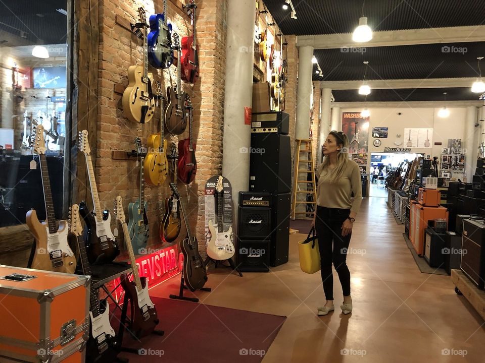 Walking in a music store 🎸