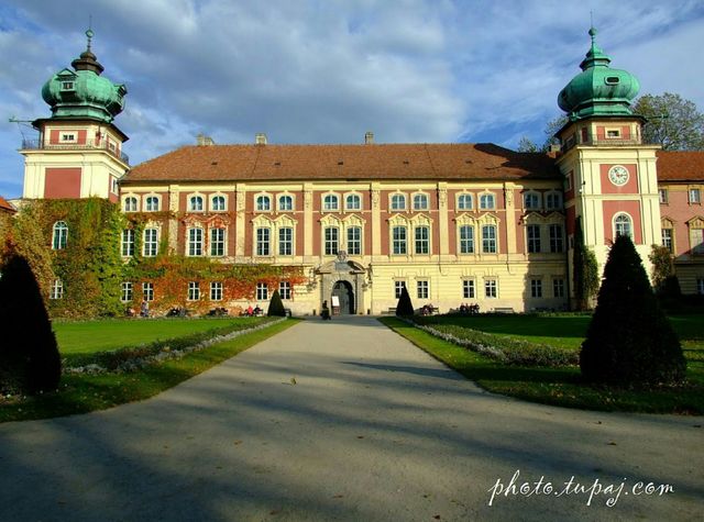 palace
