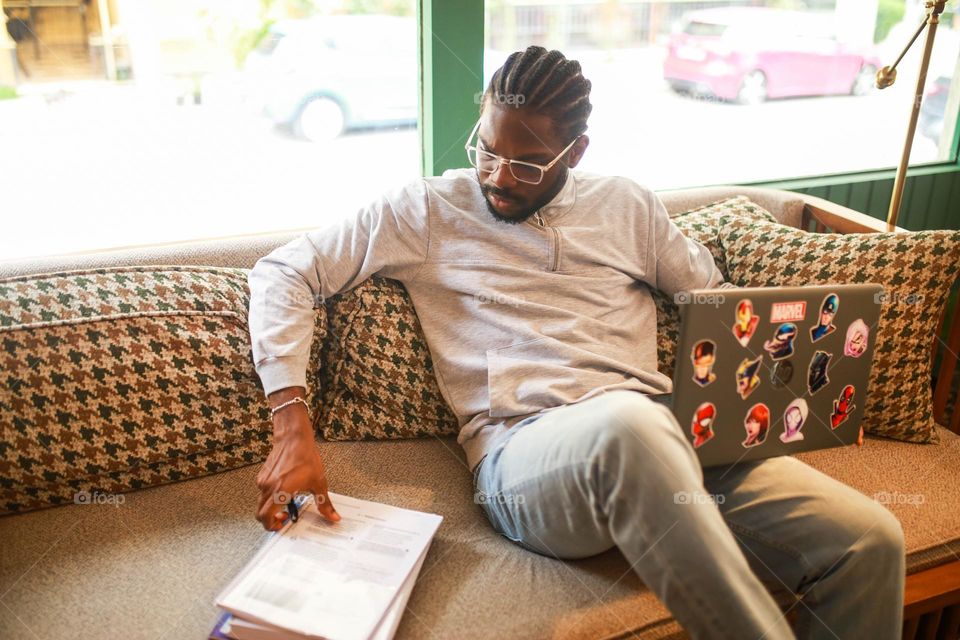 study stock photos in cafe