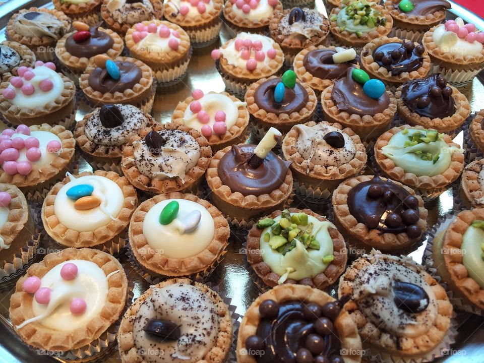 Colored exposed pastries