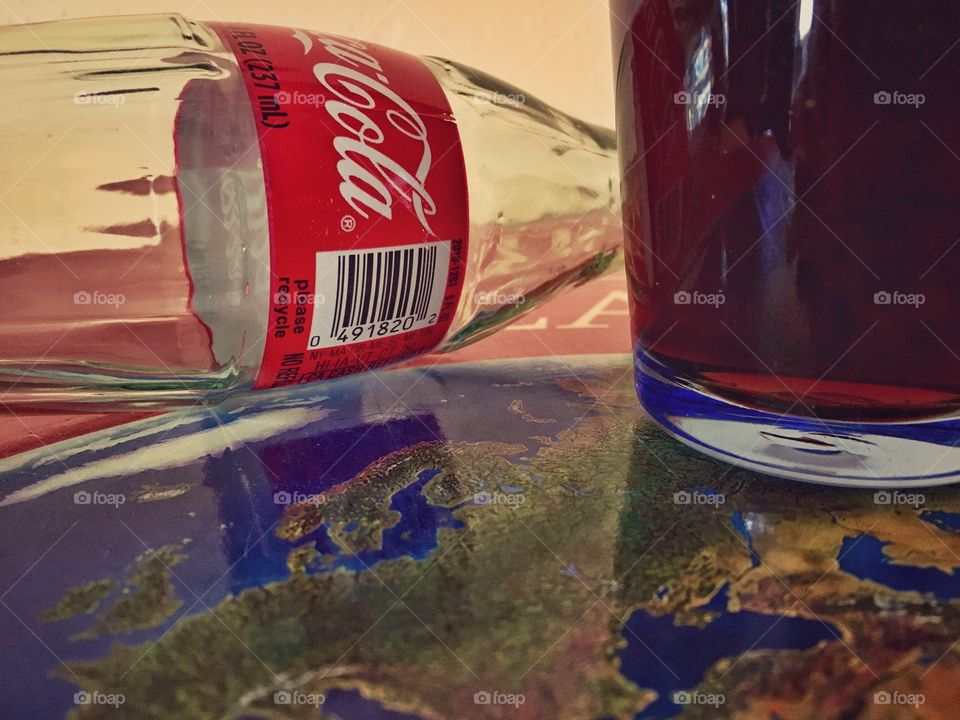 Taste the buzz Coca Cola 