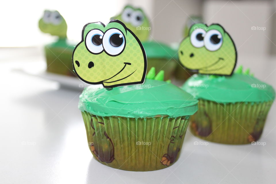 Dinosaur Cupcakes 