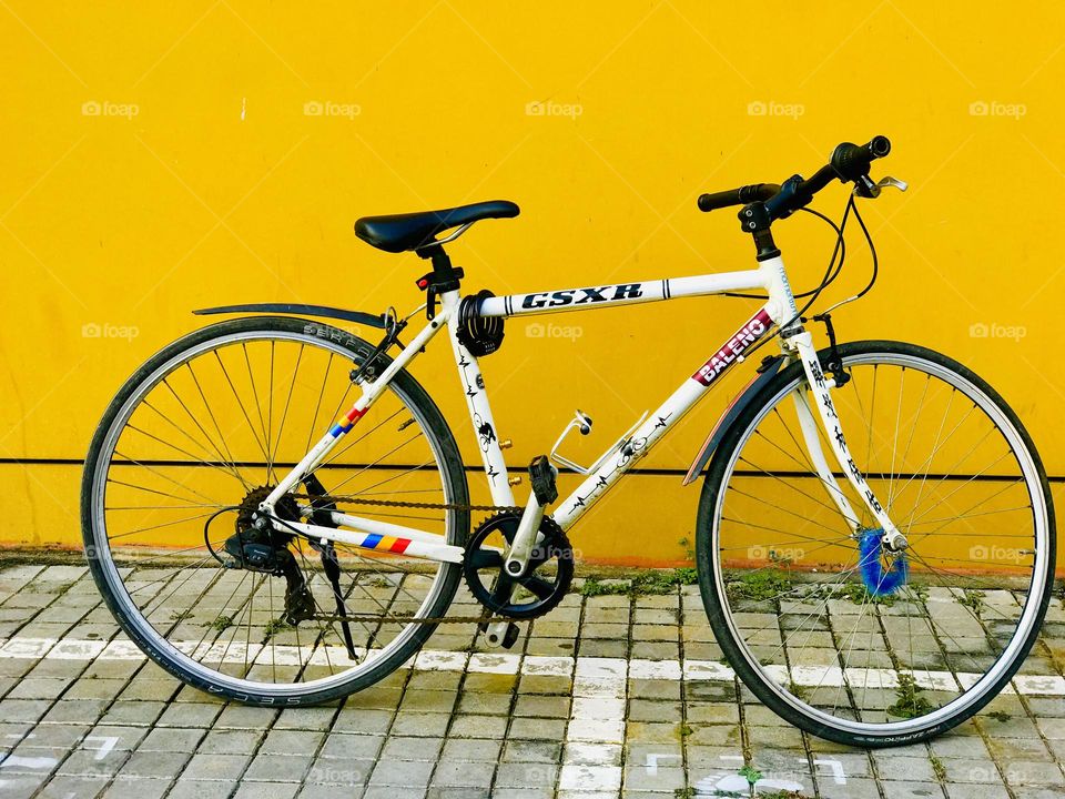 I can’t stop my bicycle 🚲