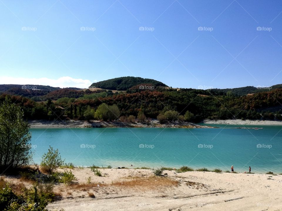 Fiastra lake, Italy. 🇮🇹♥️