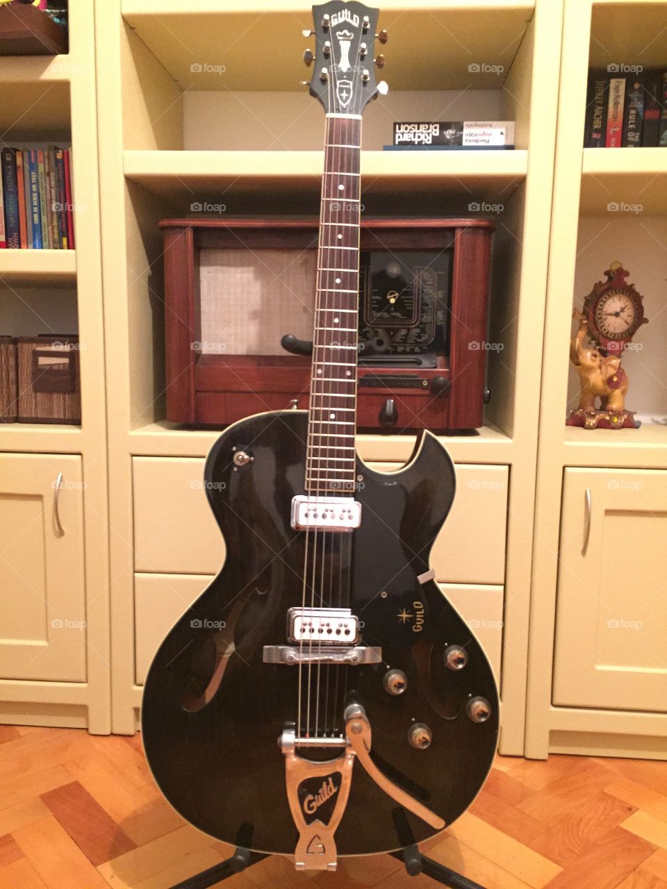 Old guitar. Hollowbody gretch starfire III guitar from 1962