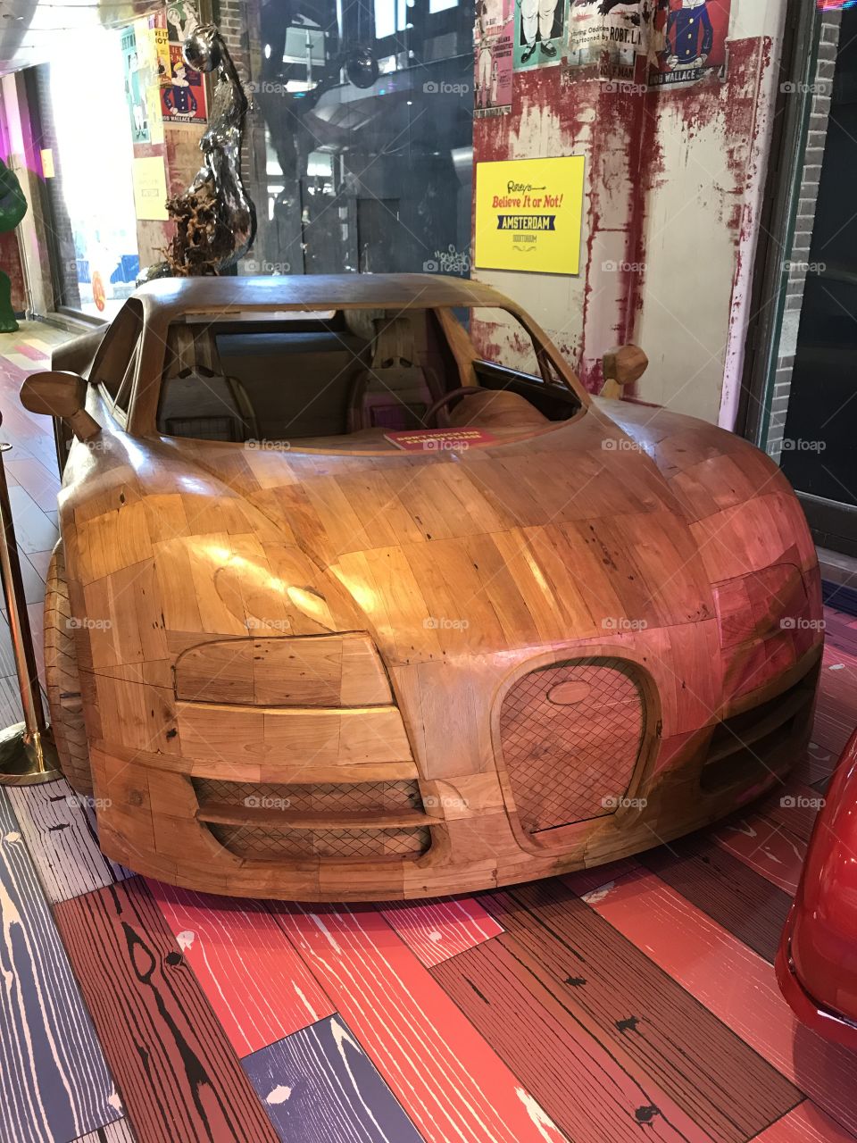 Wooden
Car
