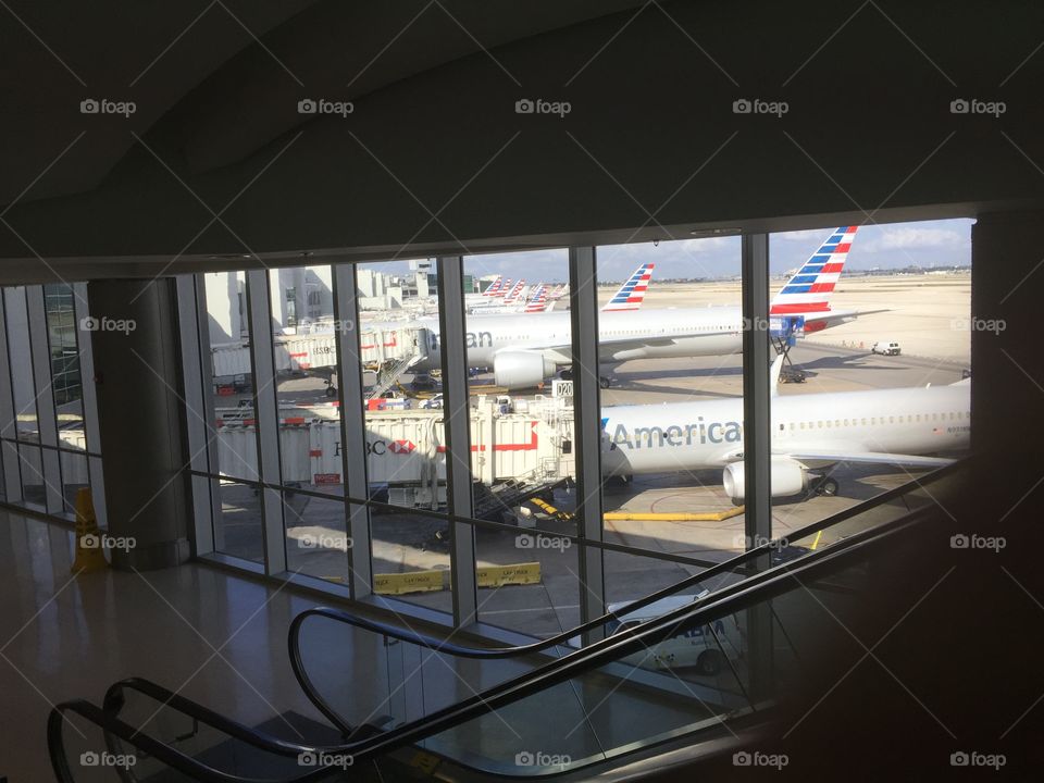 Miami International Airport . American airline airport terminal, Miami International Airport 