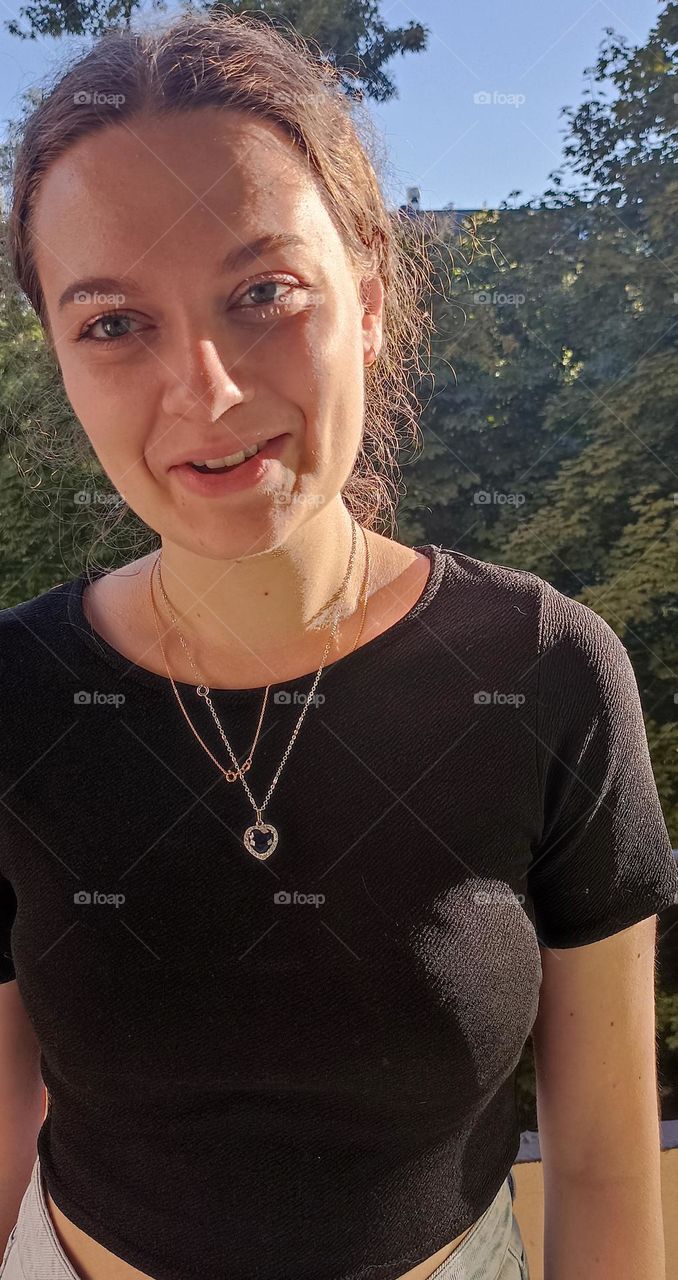 young woman beautiful portrait 😍