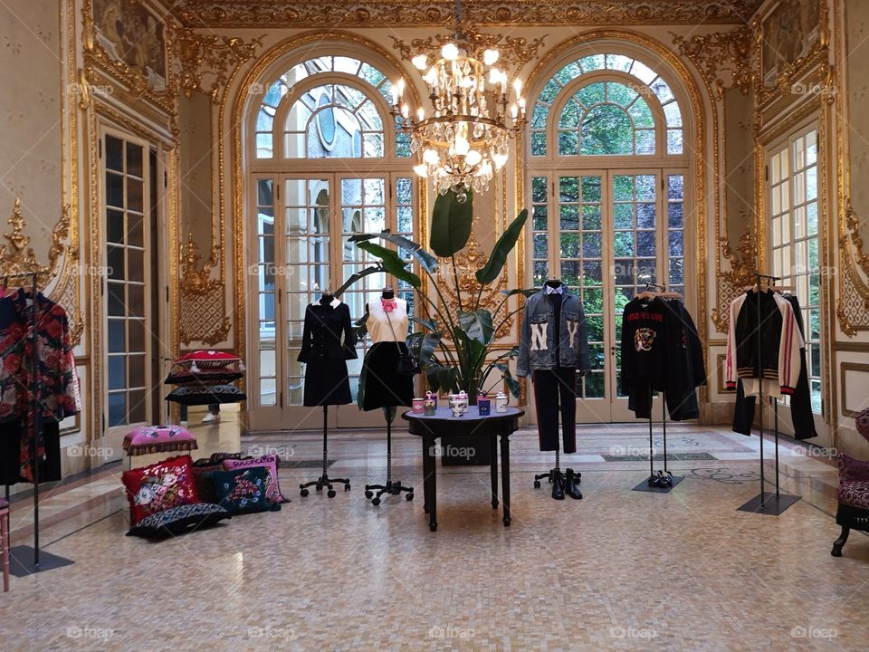 Gucci display in store Bologna