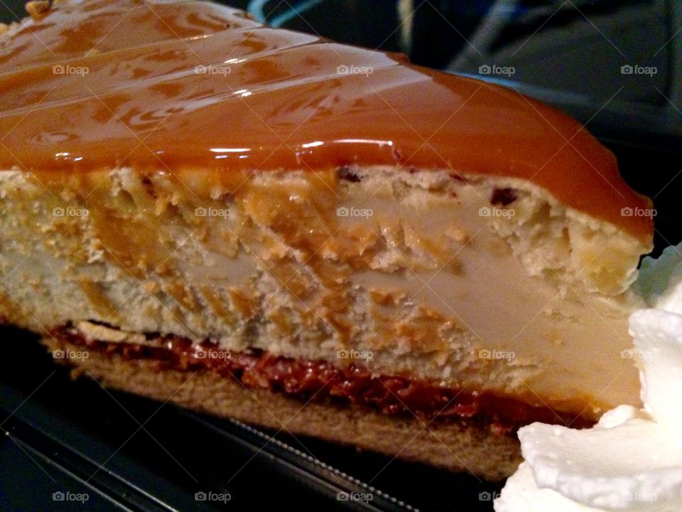 Salted Caramel Cheesecake 