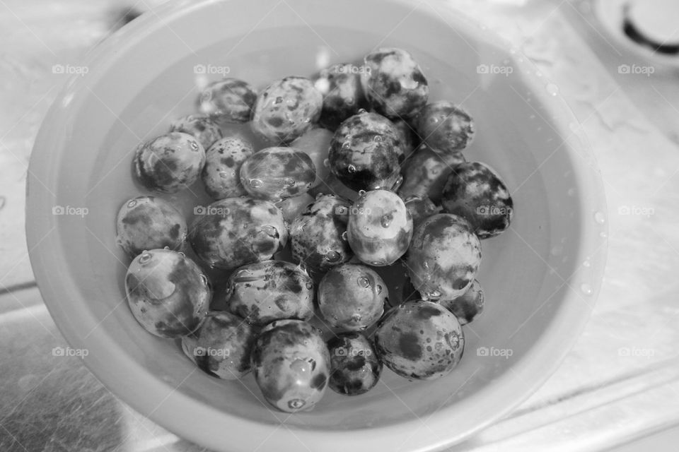 Grapes in bowl 