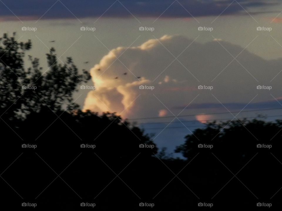East Texas sunset. This is another picture of a cool front moving in. 👣 🚶 🏃 🔥 💨