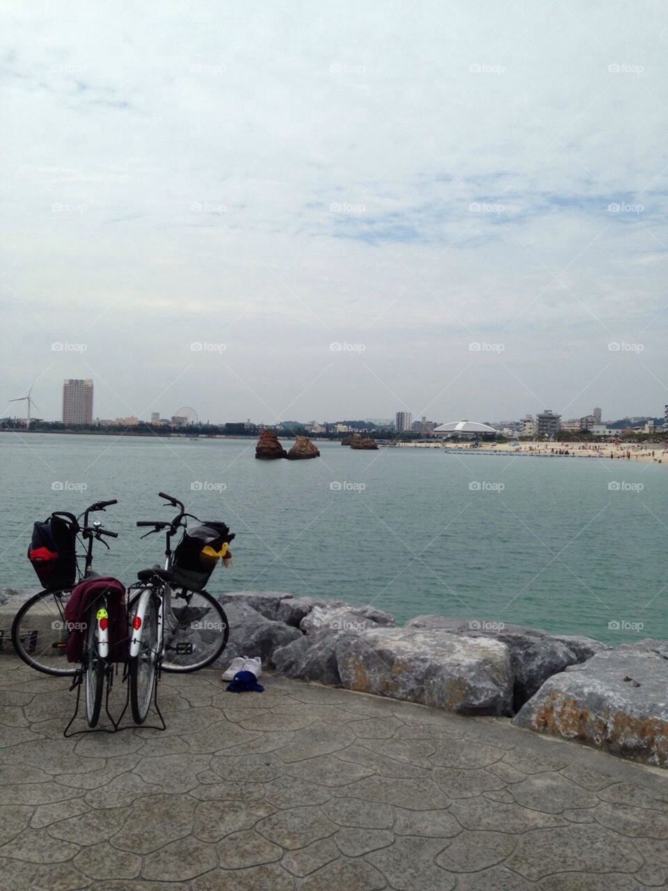 Bike ride, ocean view 