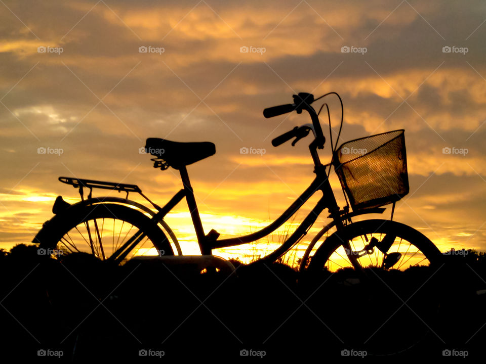 Silhouette of a parked bicycle