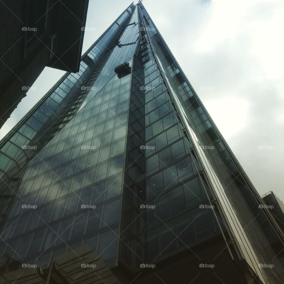 Window cleaning, the shard . The shard London 