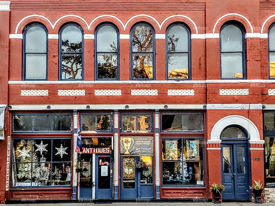 Red antique store,  store front