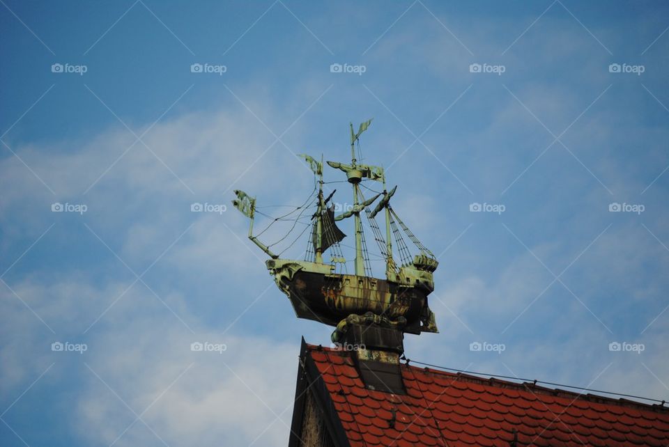 Ship on a roof