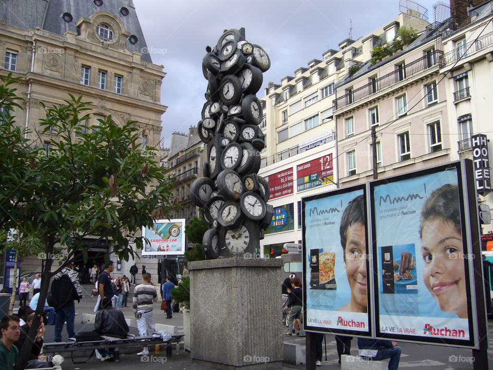 wheels streets paris monument by mos2566