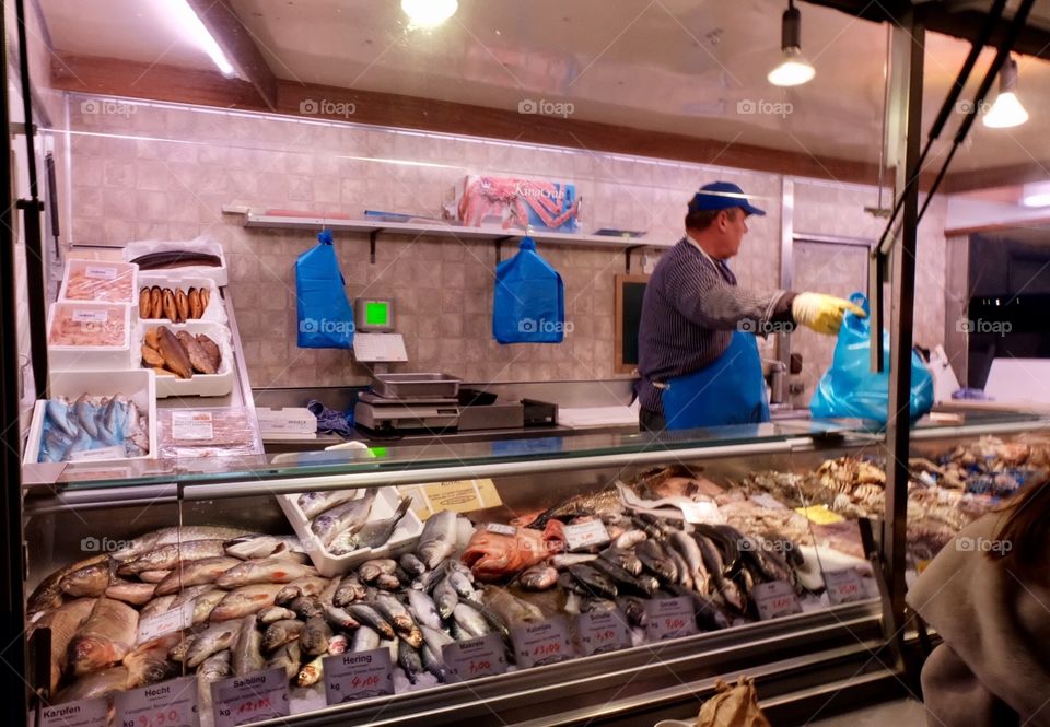 Hamburger fish market