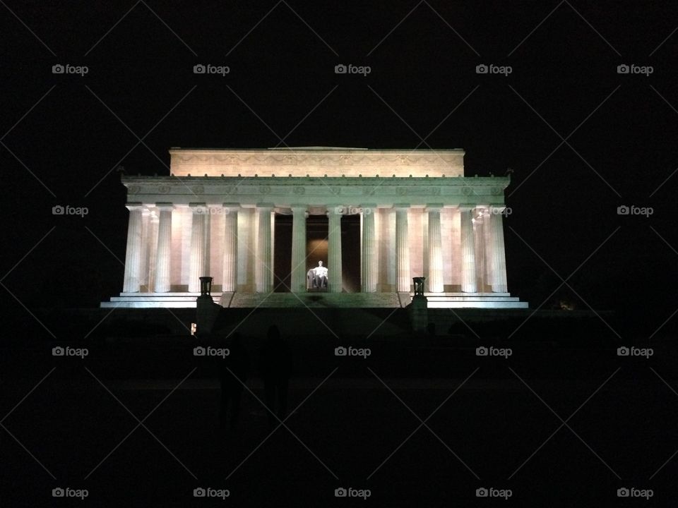 The Lincoln memorial in DC