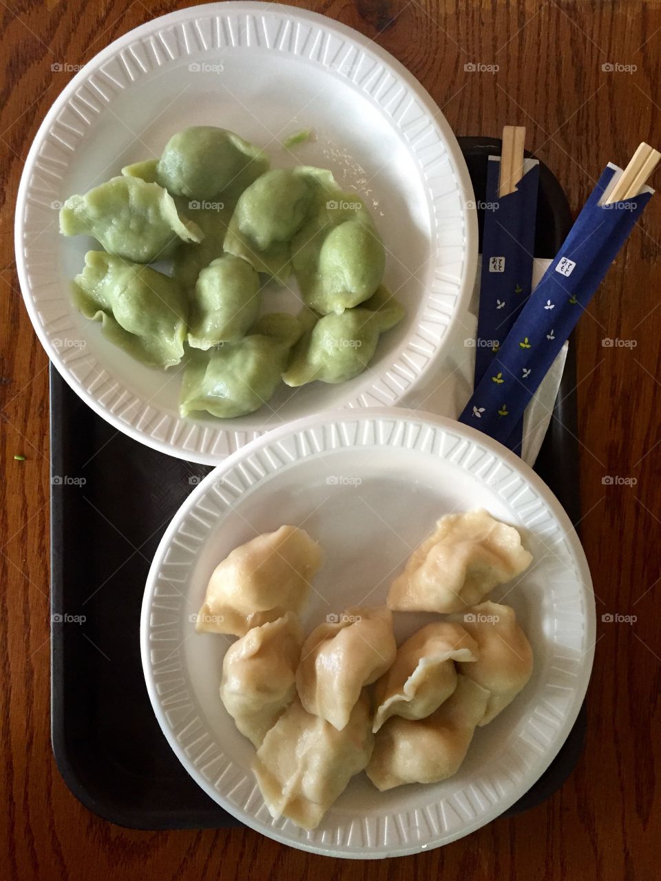 Veggie dumplings and seafood dumplings 