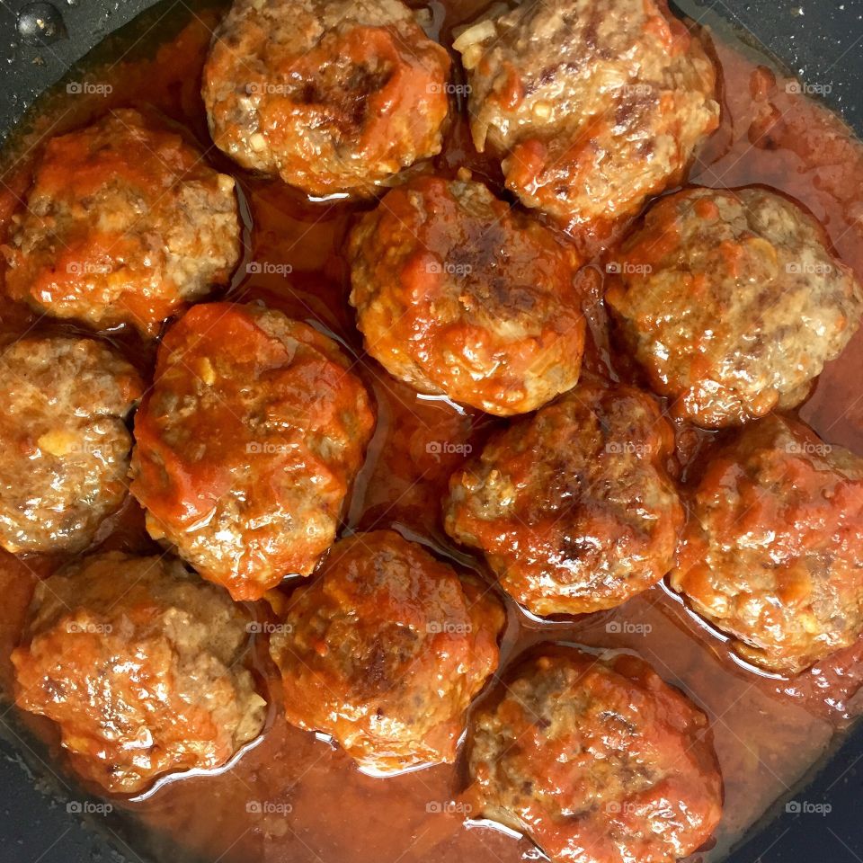 Cooking meatballs with tomato soused 