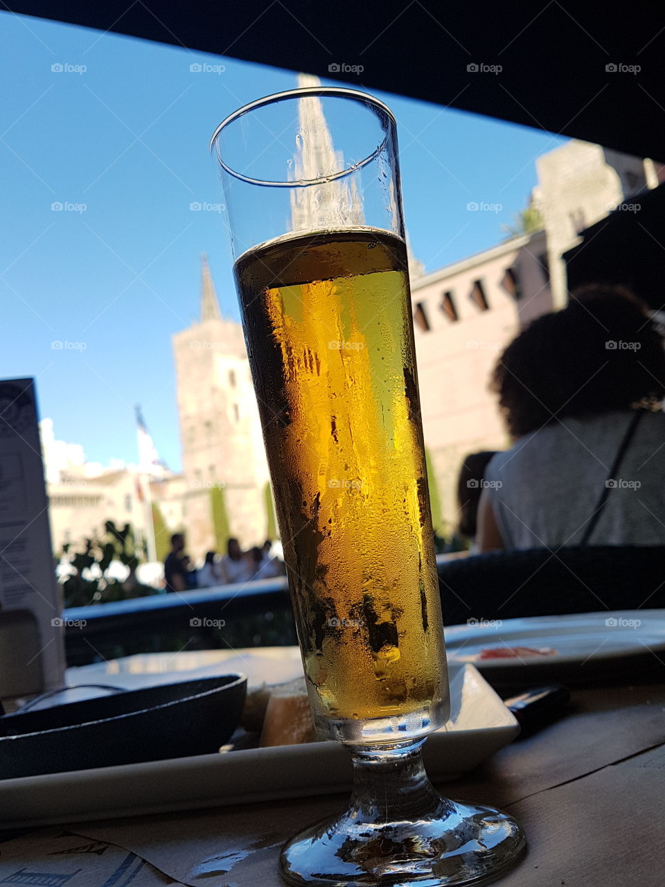 beer and cathedral Barcelona