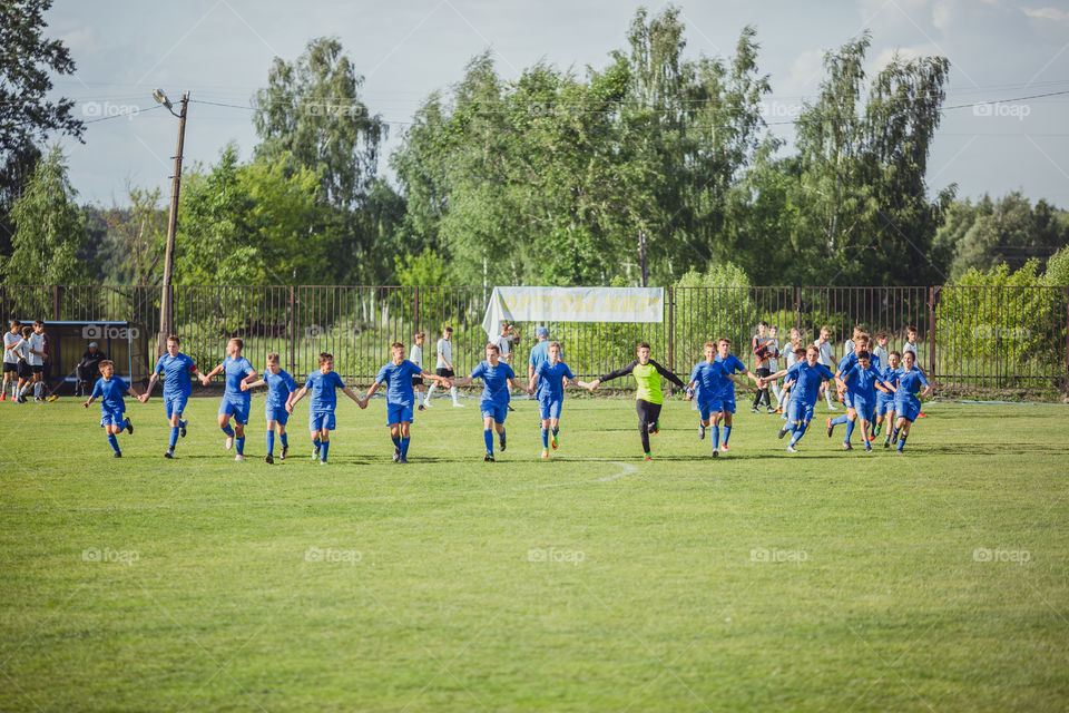 Football teen play 