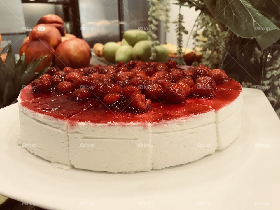 Cheesecake with Wild strawberries