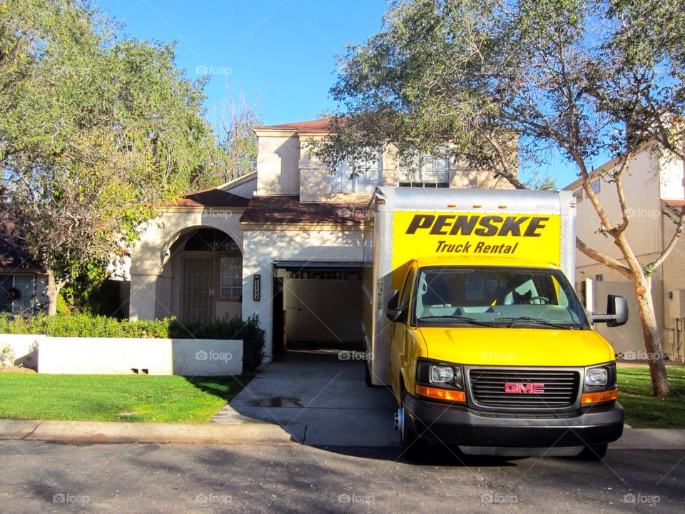 Penske moving truck