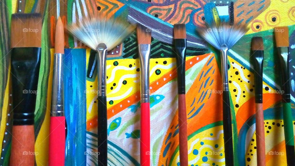 Brushes! Colorful set, painting time!