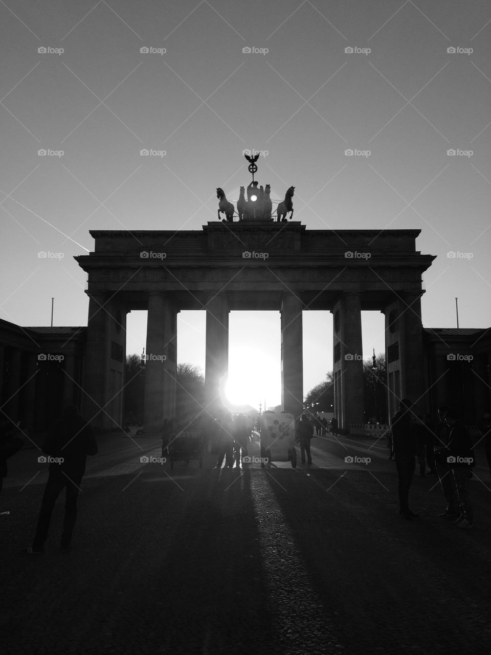 Sunset Brandenburger Tor. Berlin, Germany 