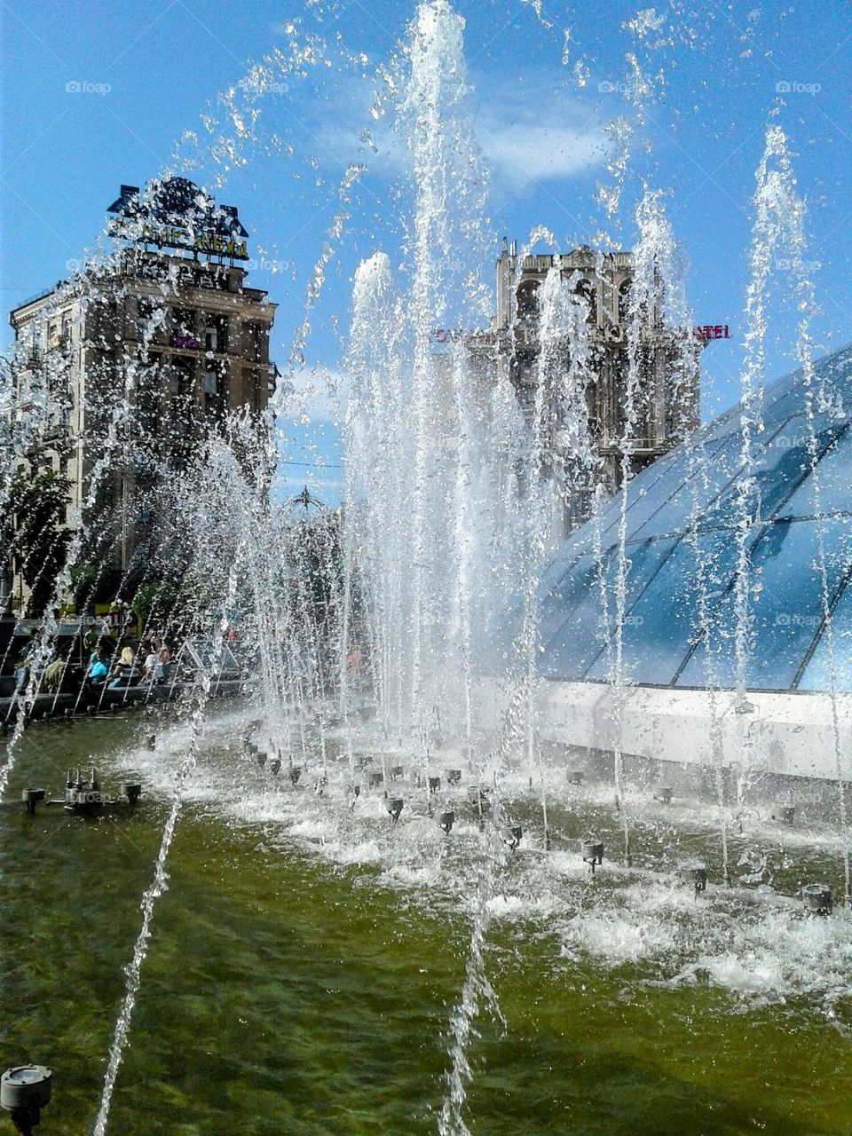 Vacation series : Summer in the city