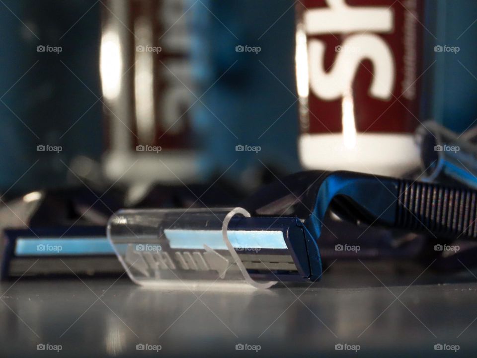 Razor and shaving cream