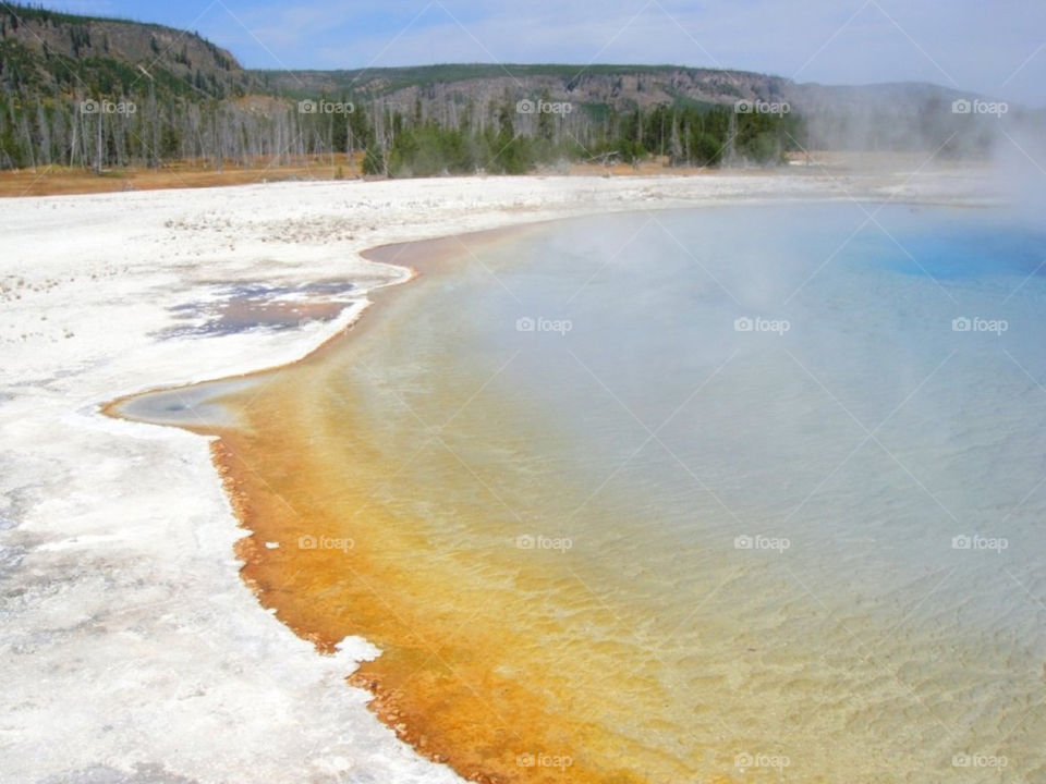 yellowstone national park usa hot spring america by Balloo