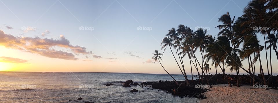 Sunset from the Makalawena Beach, Big Island, Hawai'i, USA