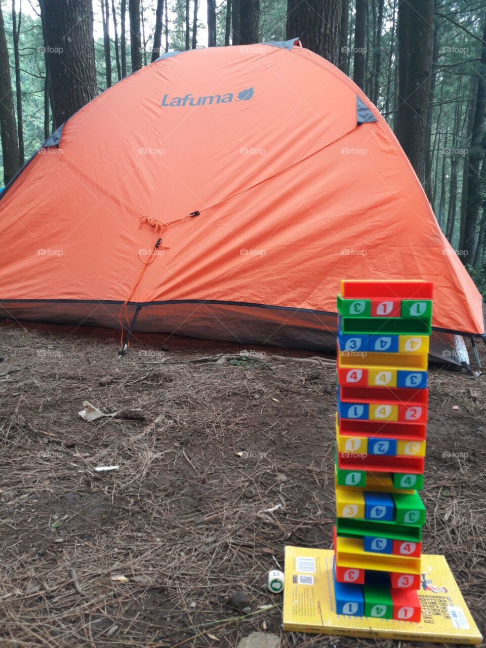 uno stacko and tent