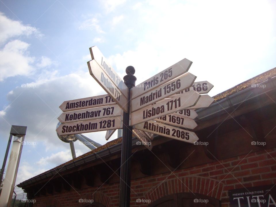 Guidepost in Belgium. 
