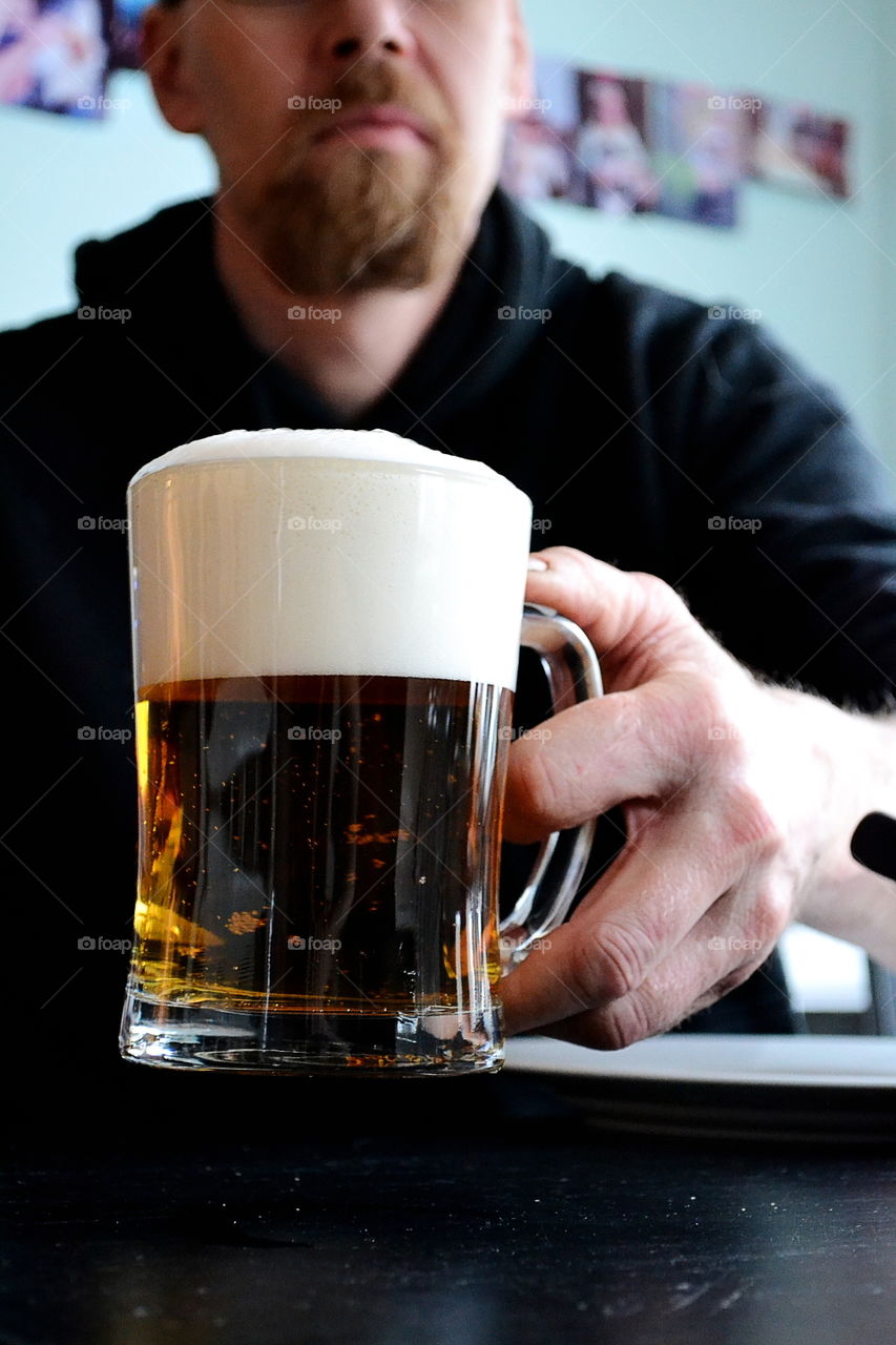 Man drinking beer