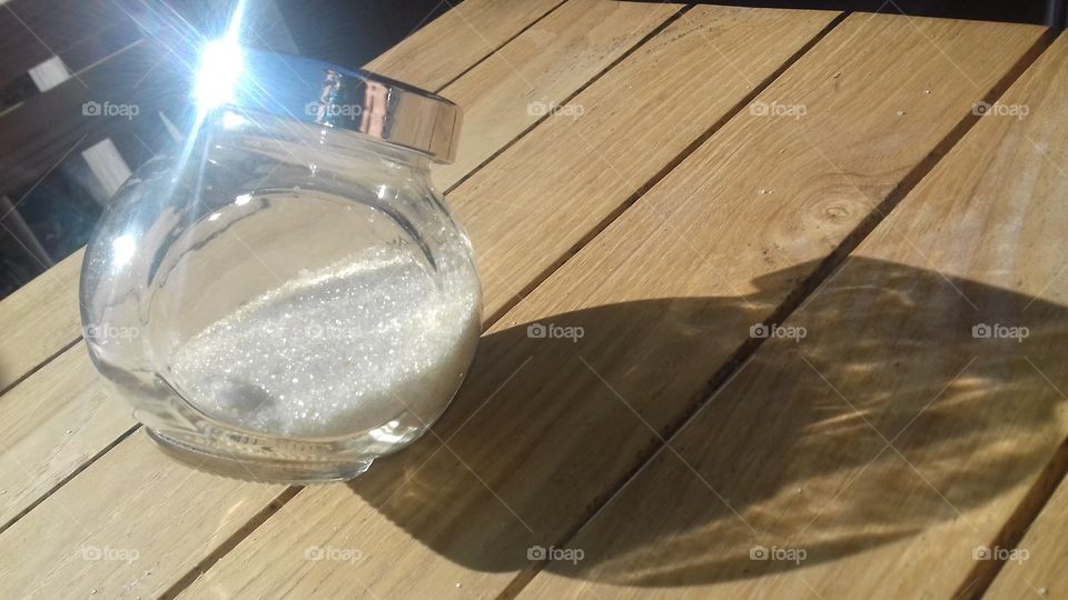 sunlight sugar shaker