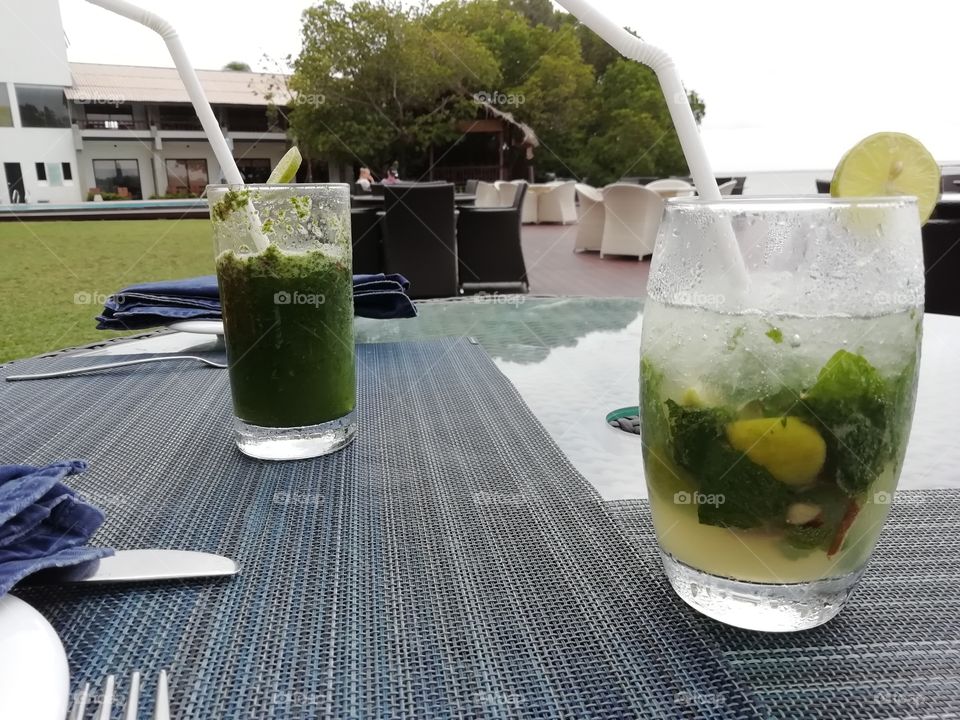 Refreshments at the deck  #mojito # lime mint