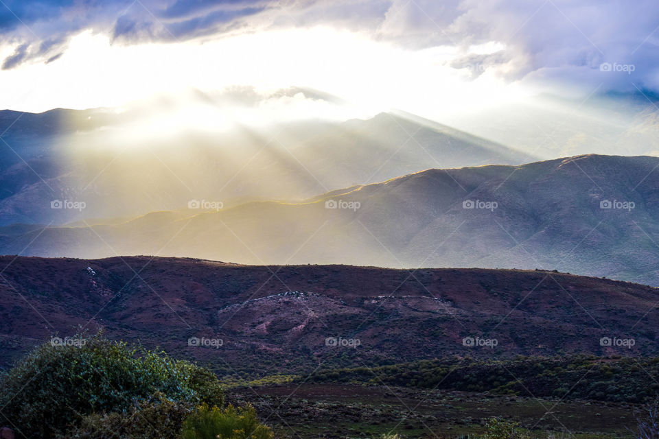 Sunlight shining on the mountains 