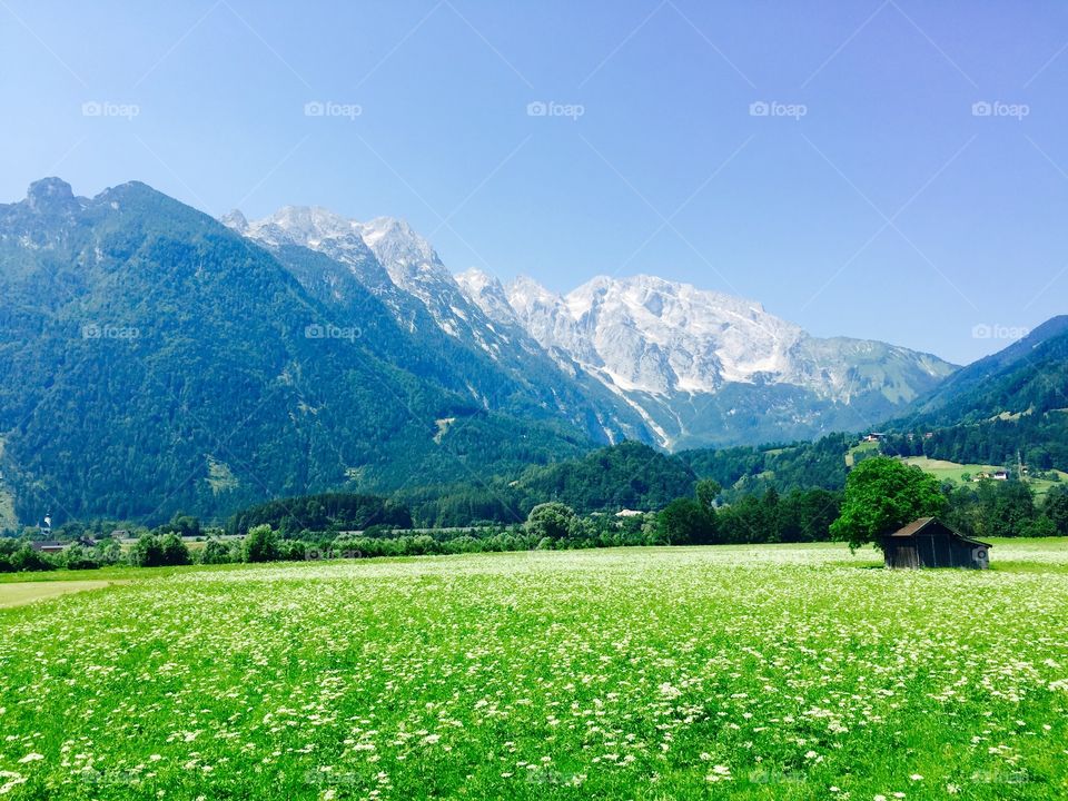 Lost in the Alps. We got on the wrong train in Salzburg. We were meant to go to Verona, but got a grand tour of Austrian beauty instead.