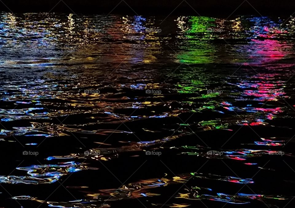 Light & Water reflection