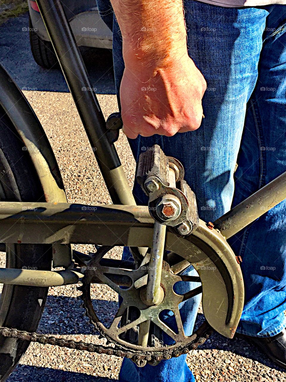 Handle on the bicycle! 