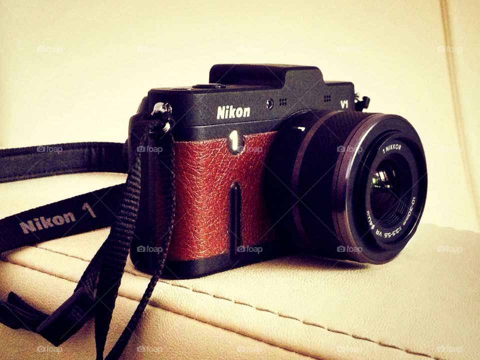 Nikon 1 V1 retro camera