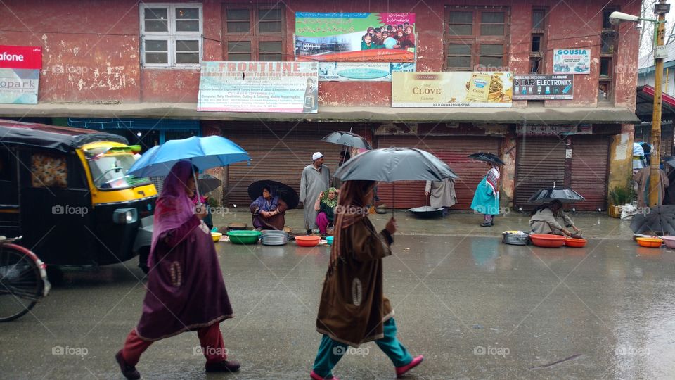 raining kashmir