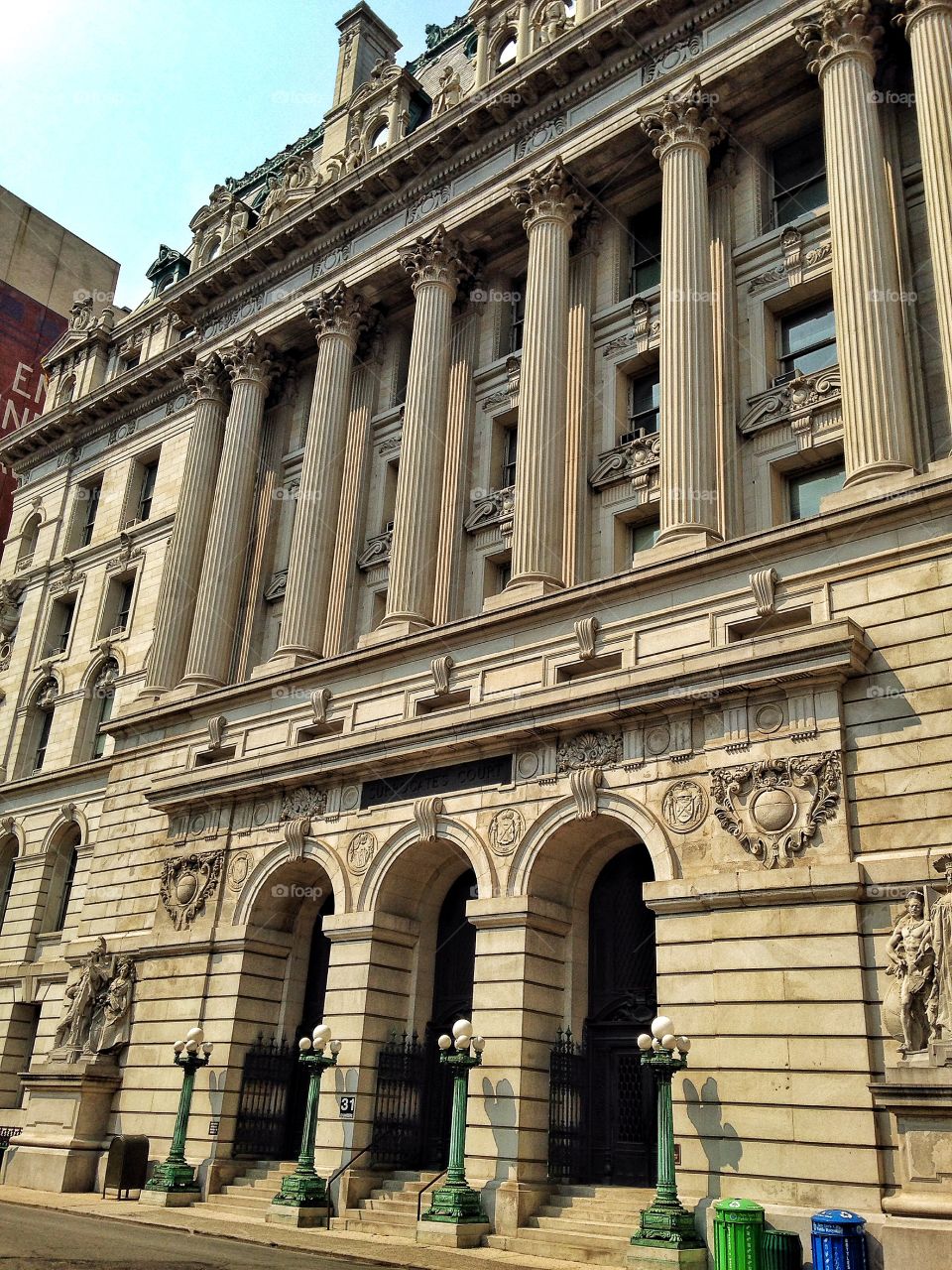 Architecture . City Hall Library 
