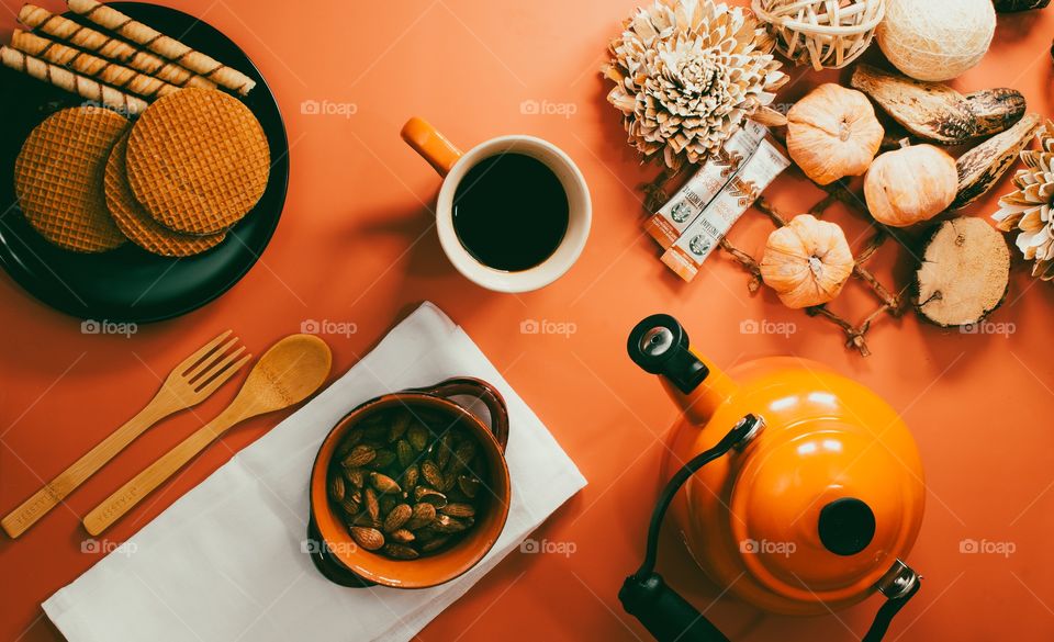 An autumn inspired flatlay. Been wanting to do this! So happy I was able to do it! I’m so happy with the output.